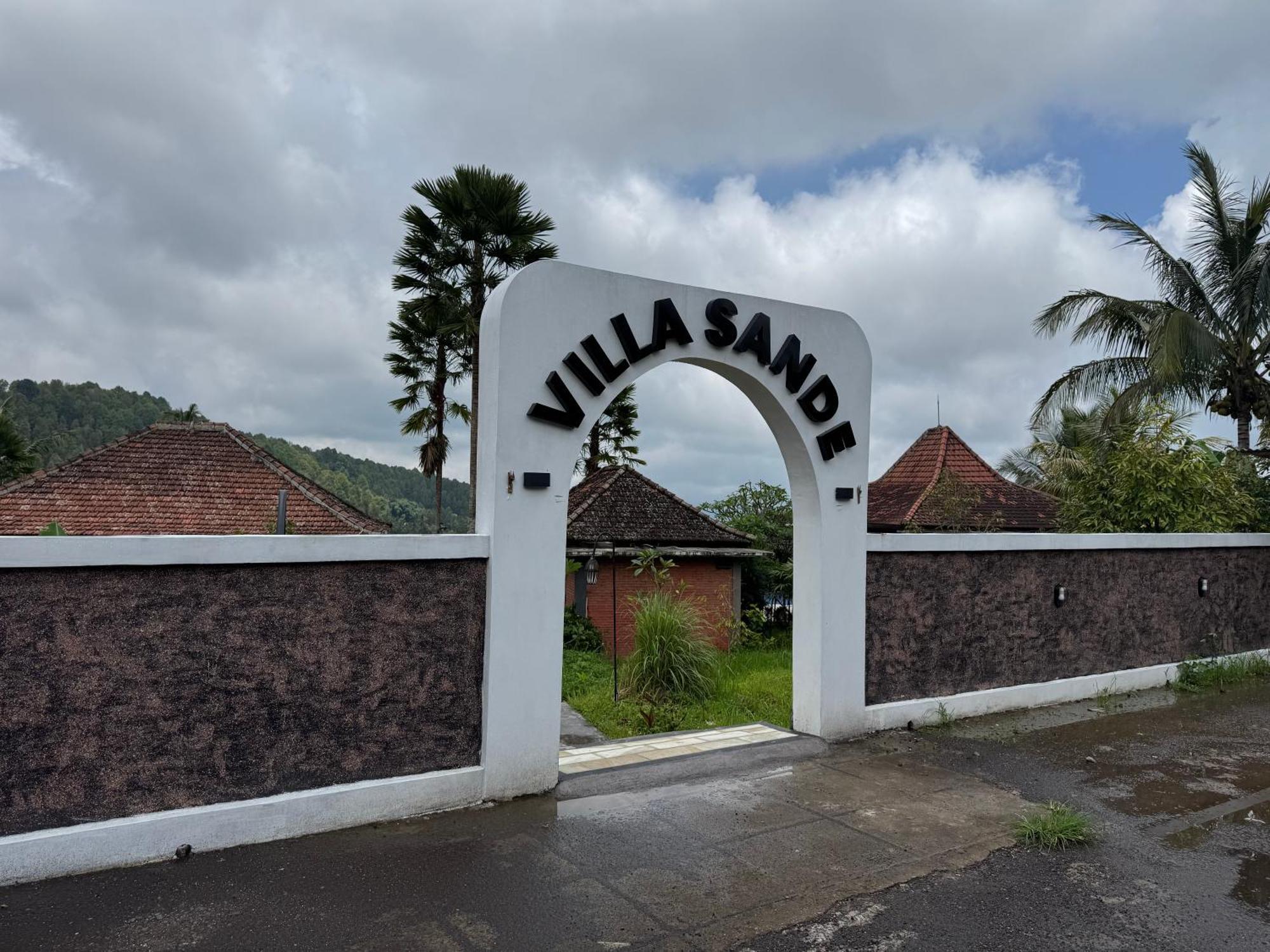 Villa Sande Munduk Екстериор снимка