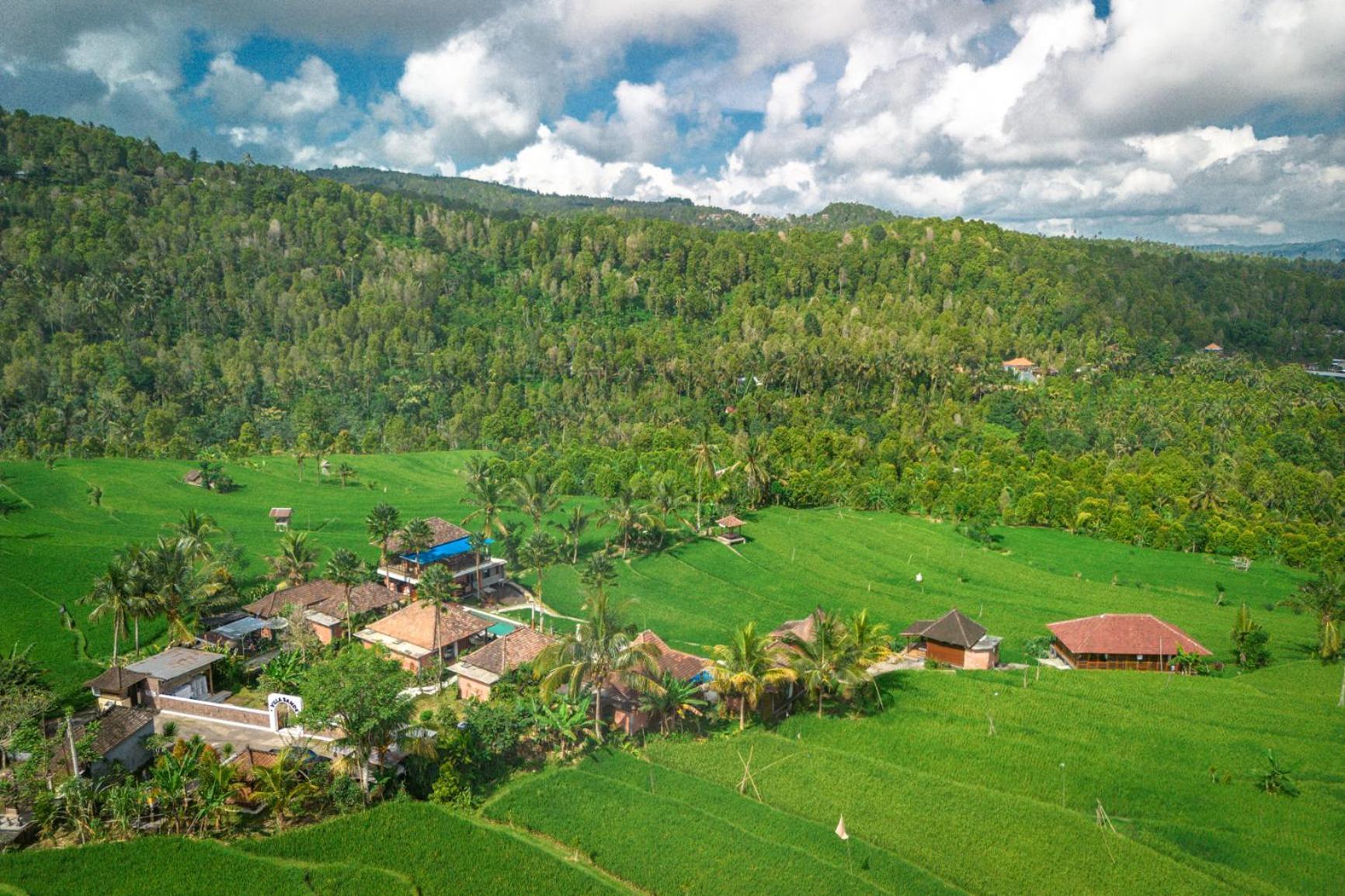 Villa Sande Munduk Екстериор снимка