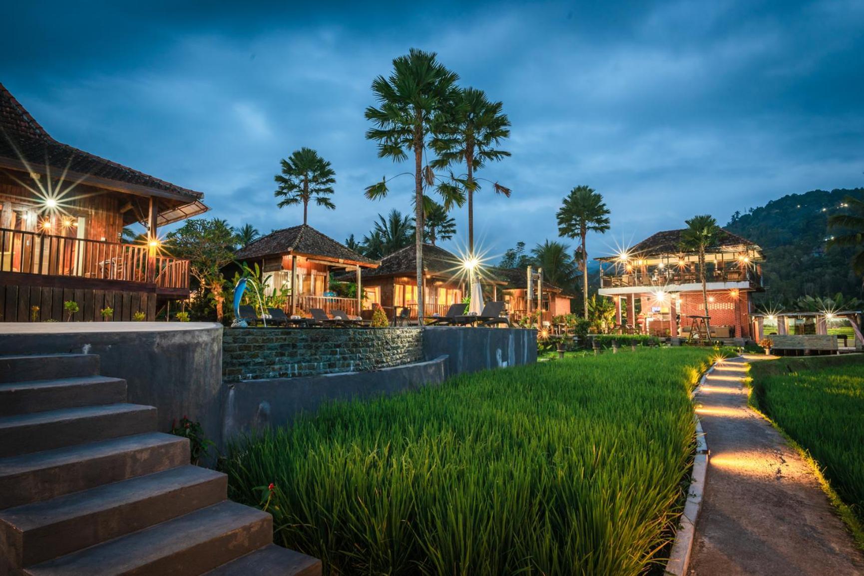 Villa Sande Munduk Екстериор снимка